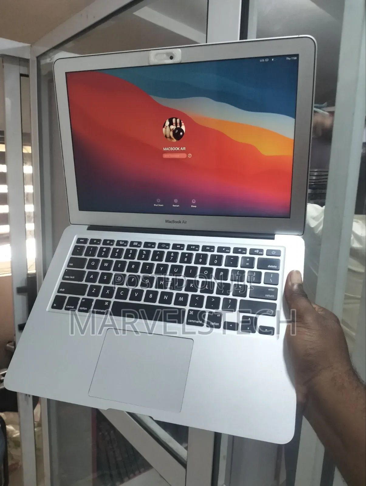 Laptop Apple MacBook 2017 8GB Intel Core i5 SSD 256GB