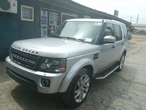 Land Rover Lr4 2016 Silver