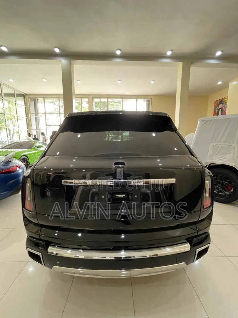 Rolls-Royce Cullinan 2025 Black