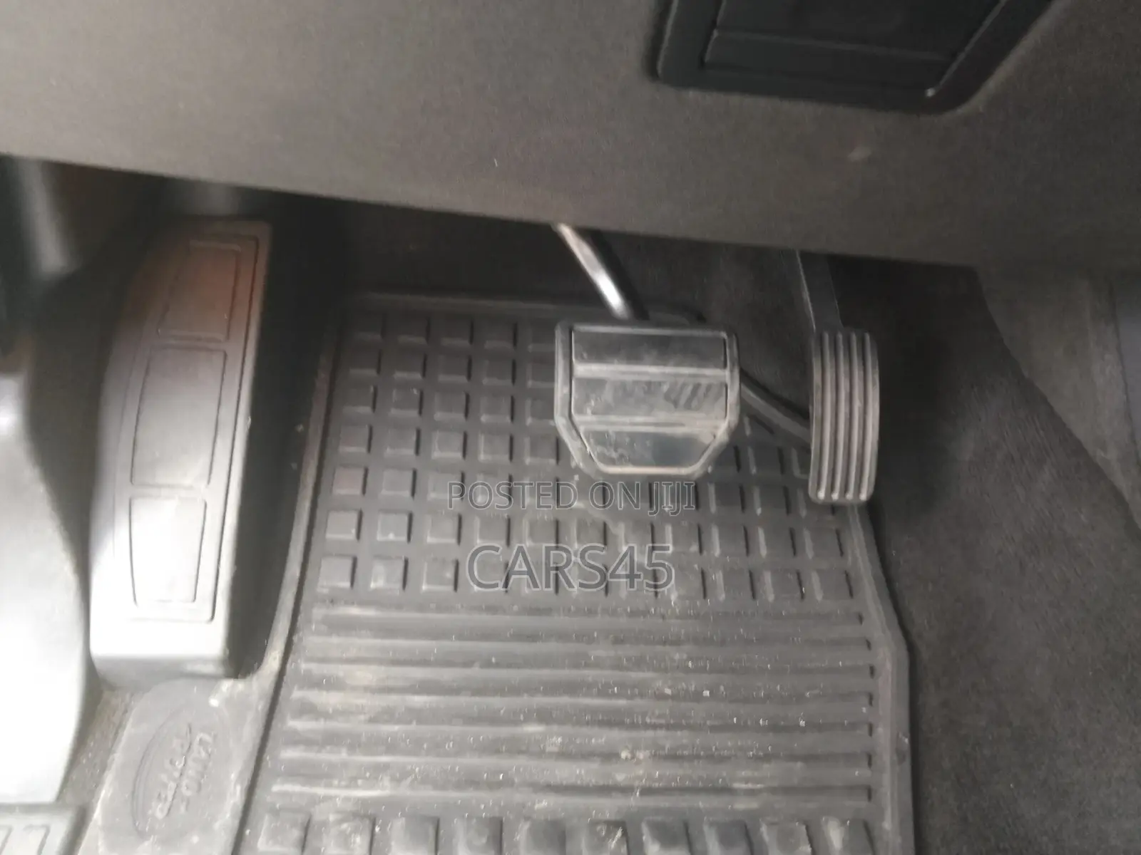 Land Rover Lr4 2016 Silver