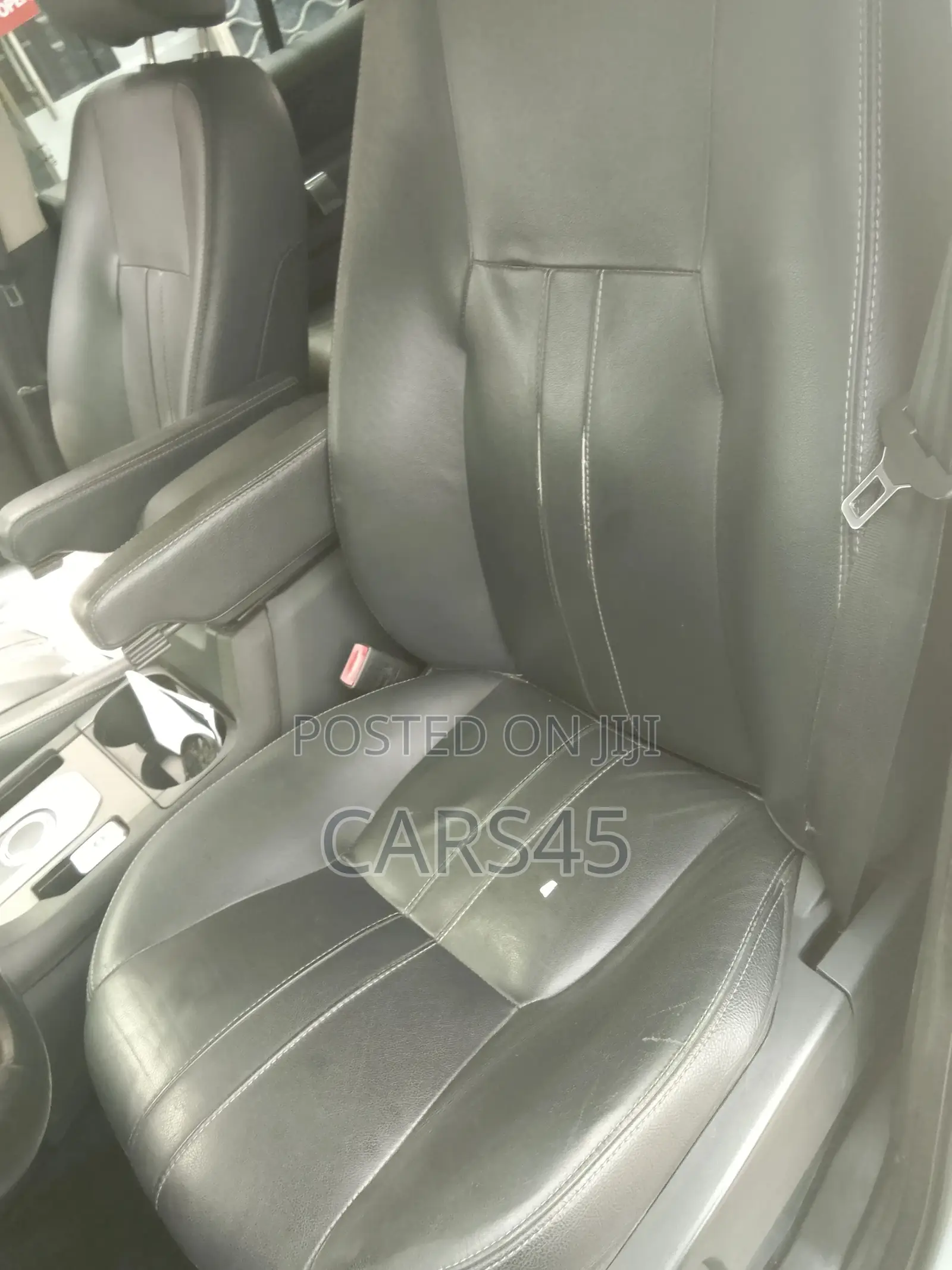 Land Rover Lr4 2016 Silver