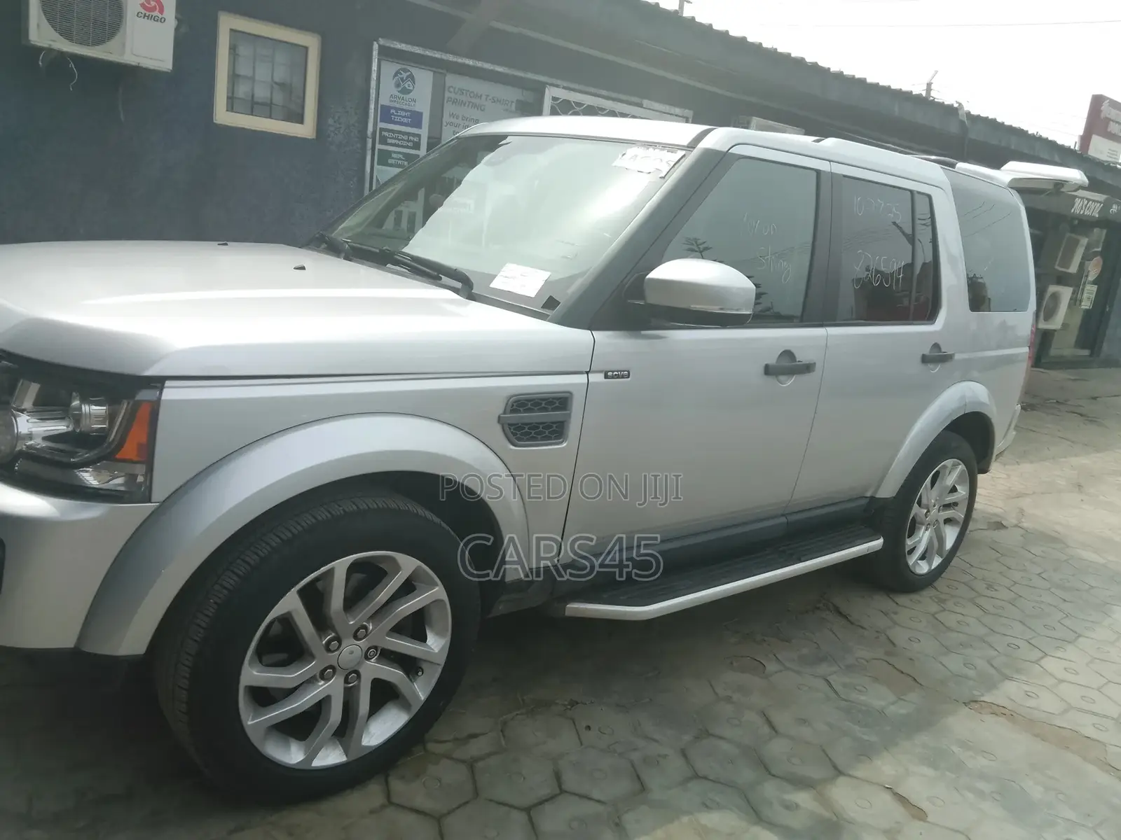 Land Rover Lr4 2016 Silver