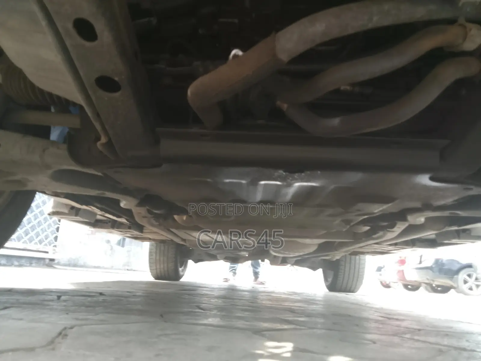 Land Rover Lr4 2016 Silver