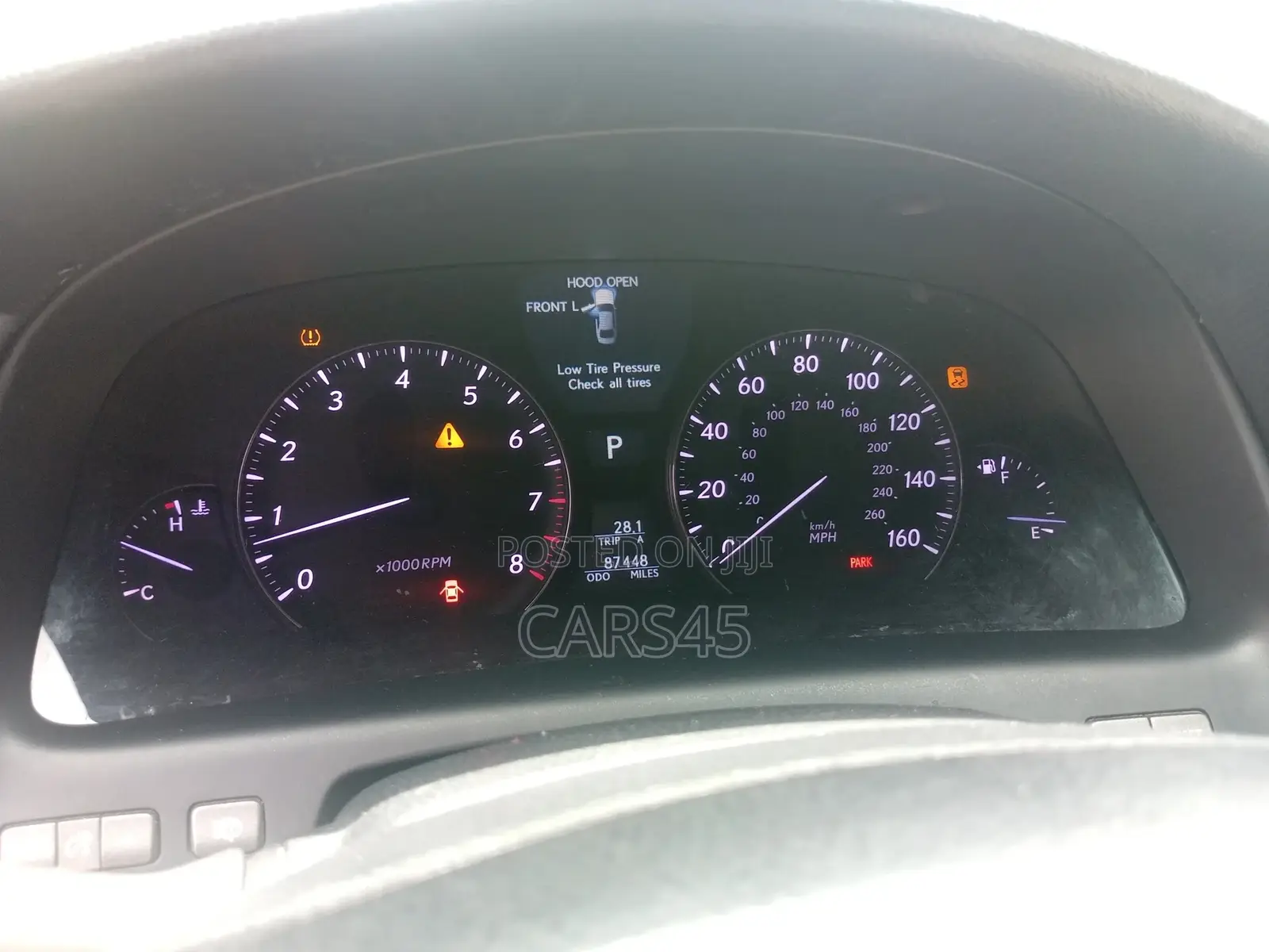 Lexus LS 2010 Silver