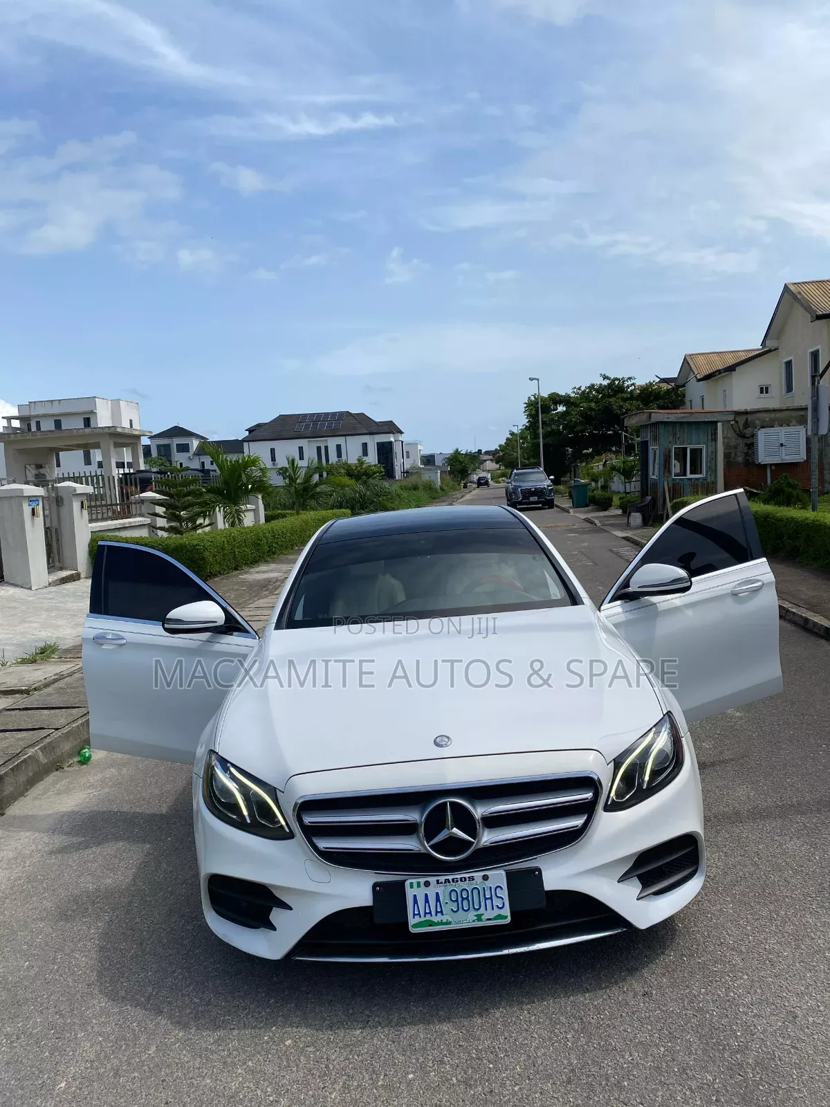 Mercedes-Benz E300 2016 White