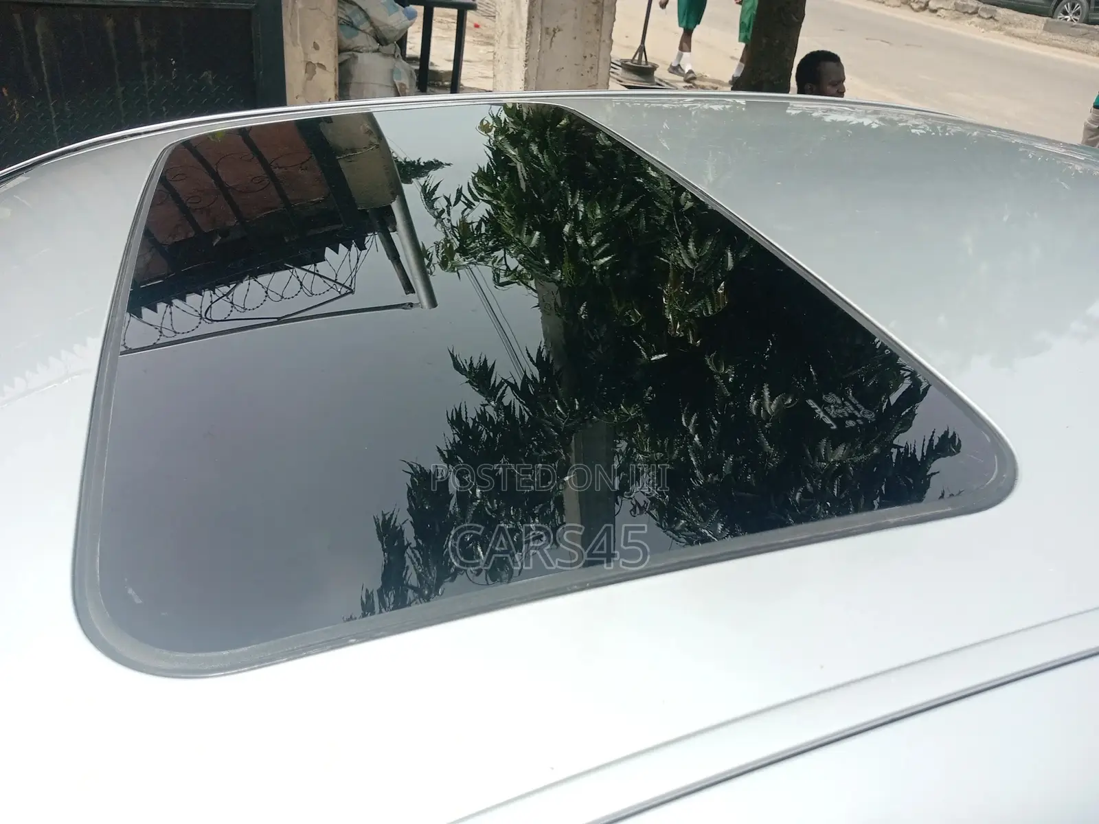 Lexus LS 2010 Silver