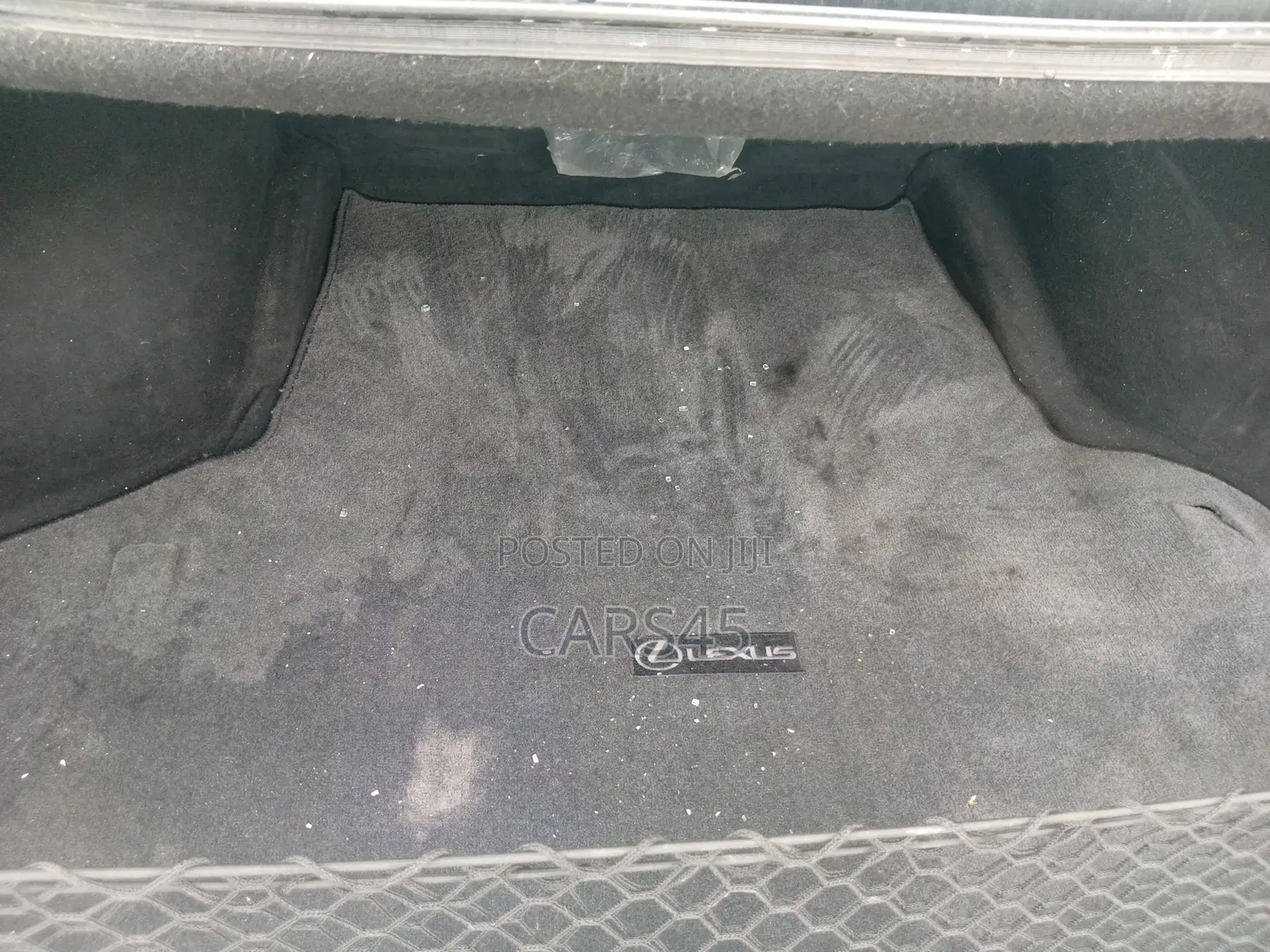 Lexus LS 2010 Silver