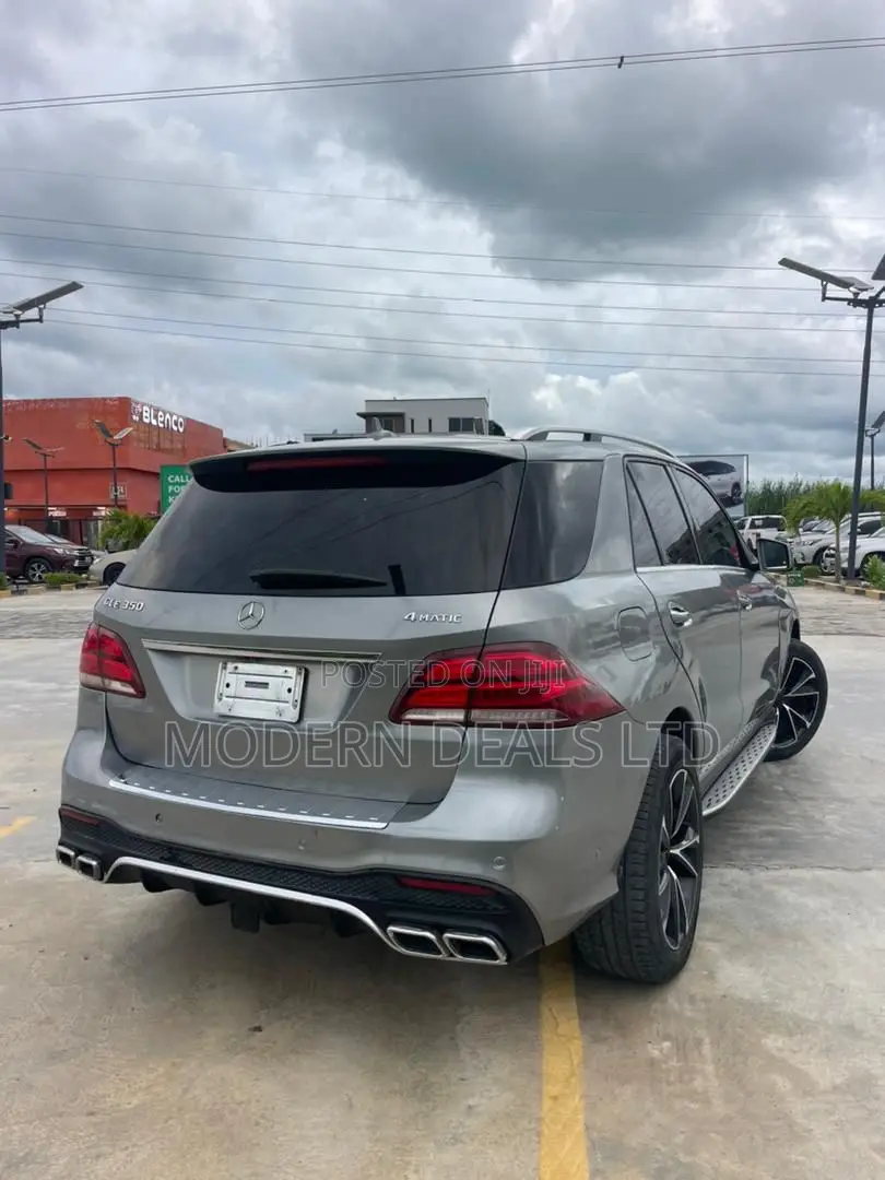 Mercedes-Benz M Class 2012 Gray