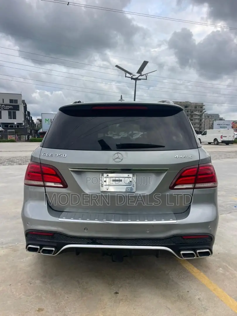 Mercedes-Benz M Class 2012 Gray