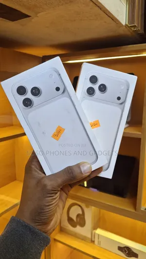 New Apple iPhone 17 Pro Max 512 GB Silver