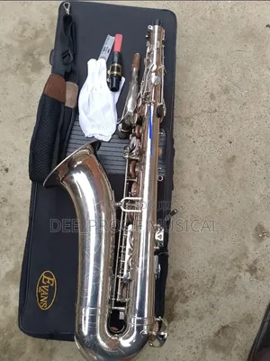 Clean Silver Evans Usa Tenor Saxophone