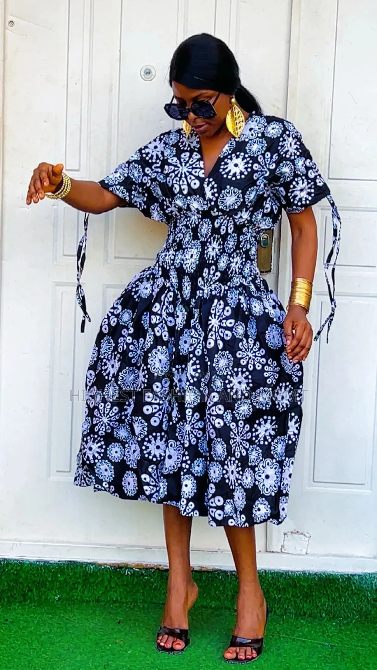 Short Gown - Style 808