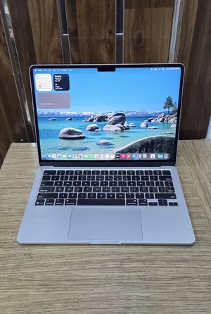 Laptop Apple MacBook Air 2025 M4 13-inch 16GB Apple M4 SSD 512GB