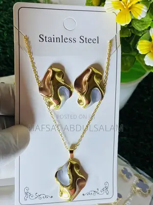 Jewelry Necklace Set
