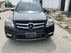 Mercedes-Benz GLK-Class 350 4MATIC 2012 Black