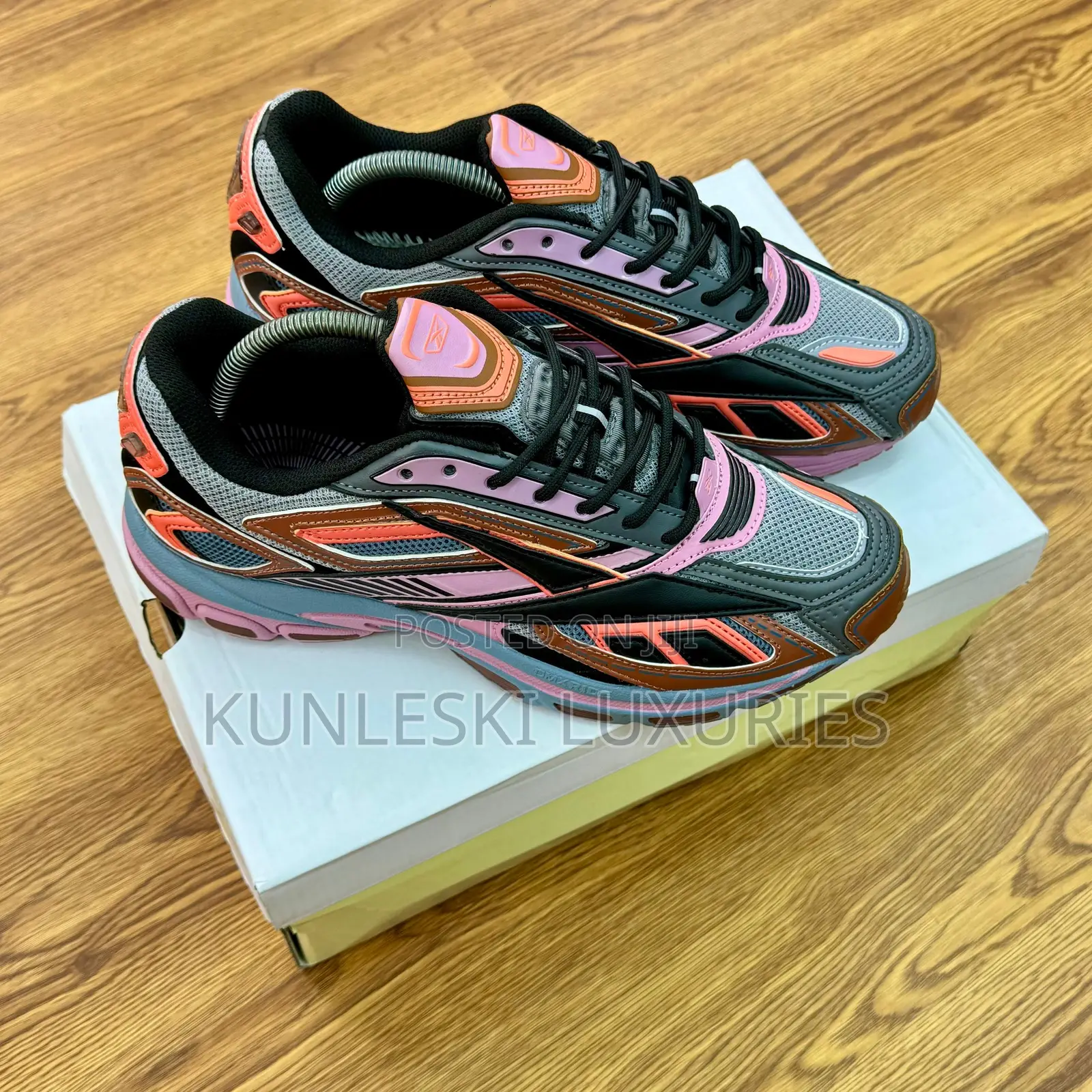 Original Reebok DMX Ride Retro Runner Sneakers
