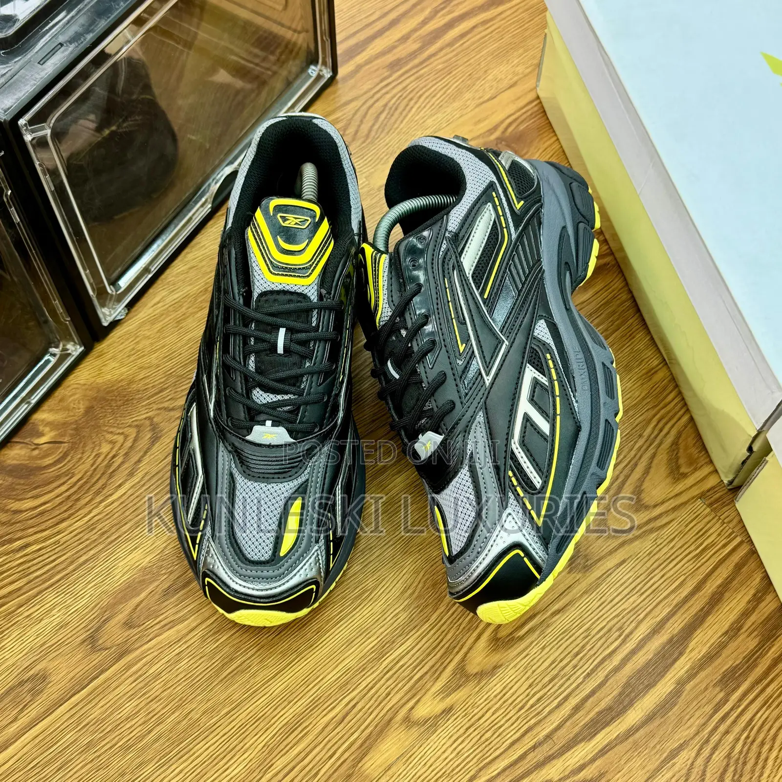 Original Reebok DMX Ride Retro Runner Sneakers