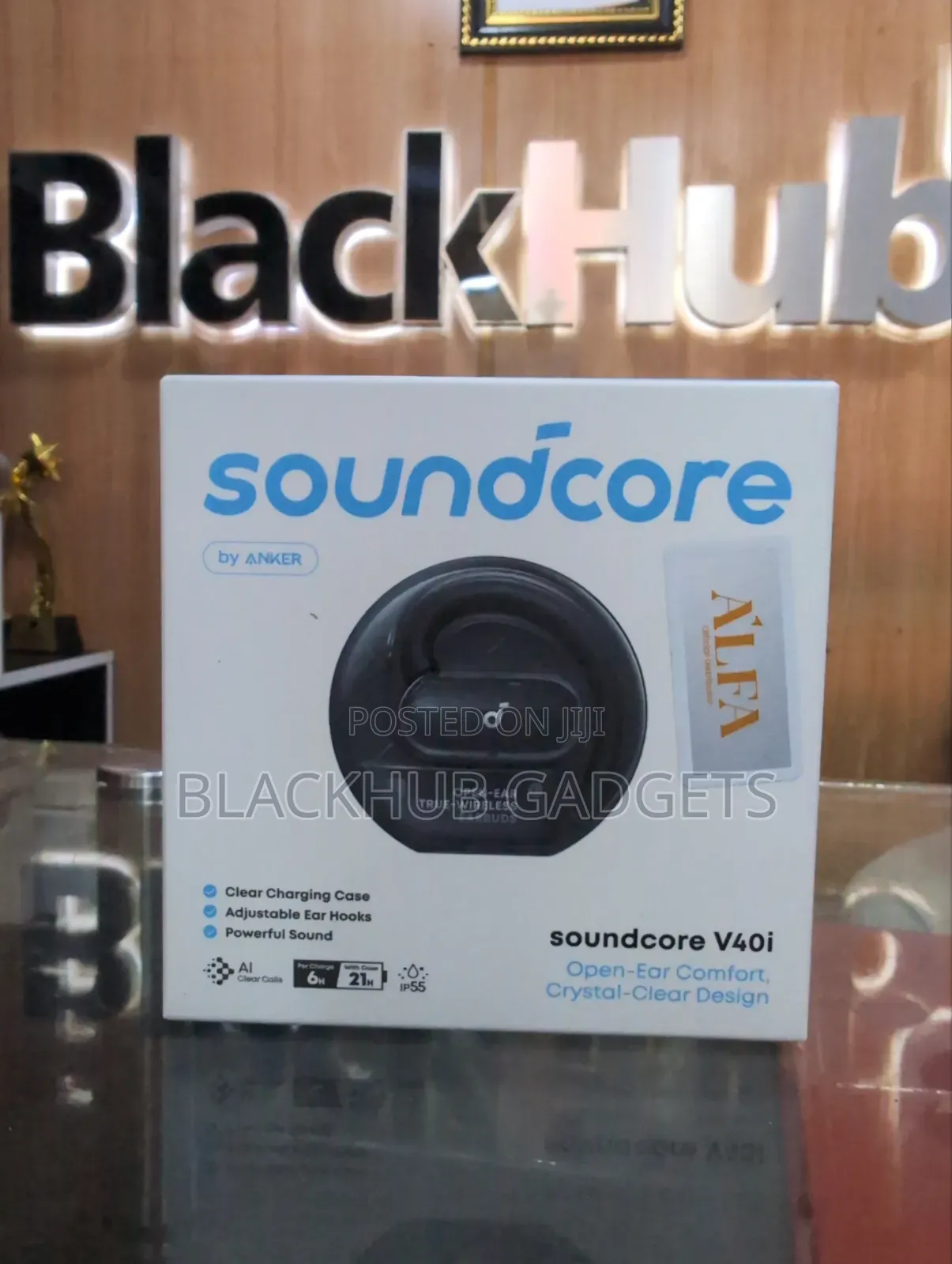 Soundcore V40i