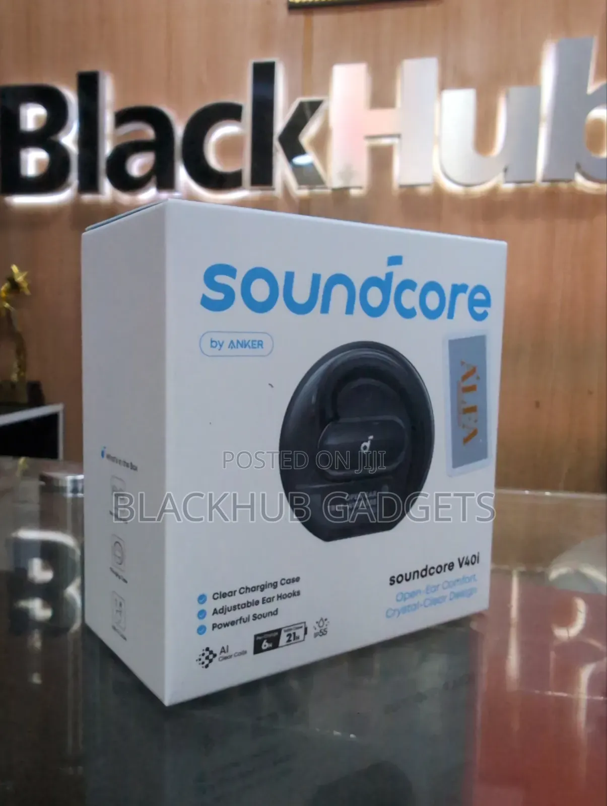 Soundcore V40i