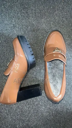 Ladies Shoes