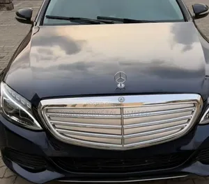Mercedes-Benz C300 2015 Black