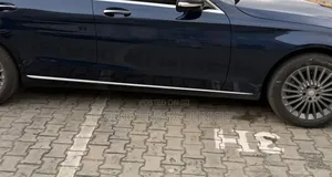 Mercedes-Benz C300 2015 Black