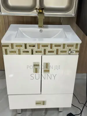 Cabinet Basin