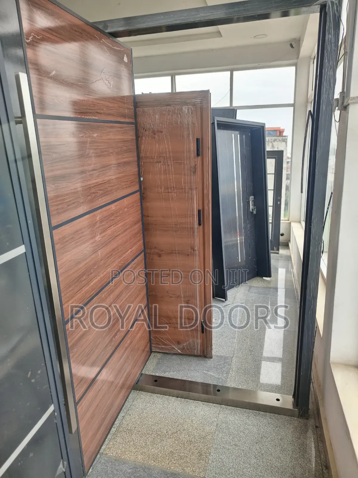 Dover Premium Security Pivot Door