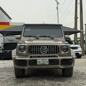 Mercedes-Benz G-Class Base G 550 AWD 2010 Brown