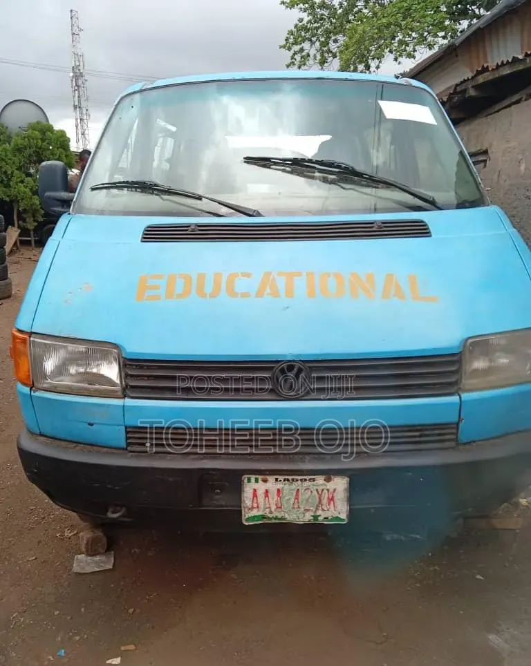 Volkswagen Transporter 1985 Blue