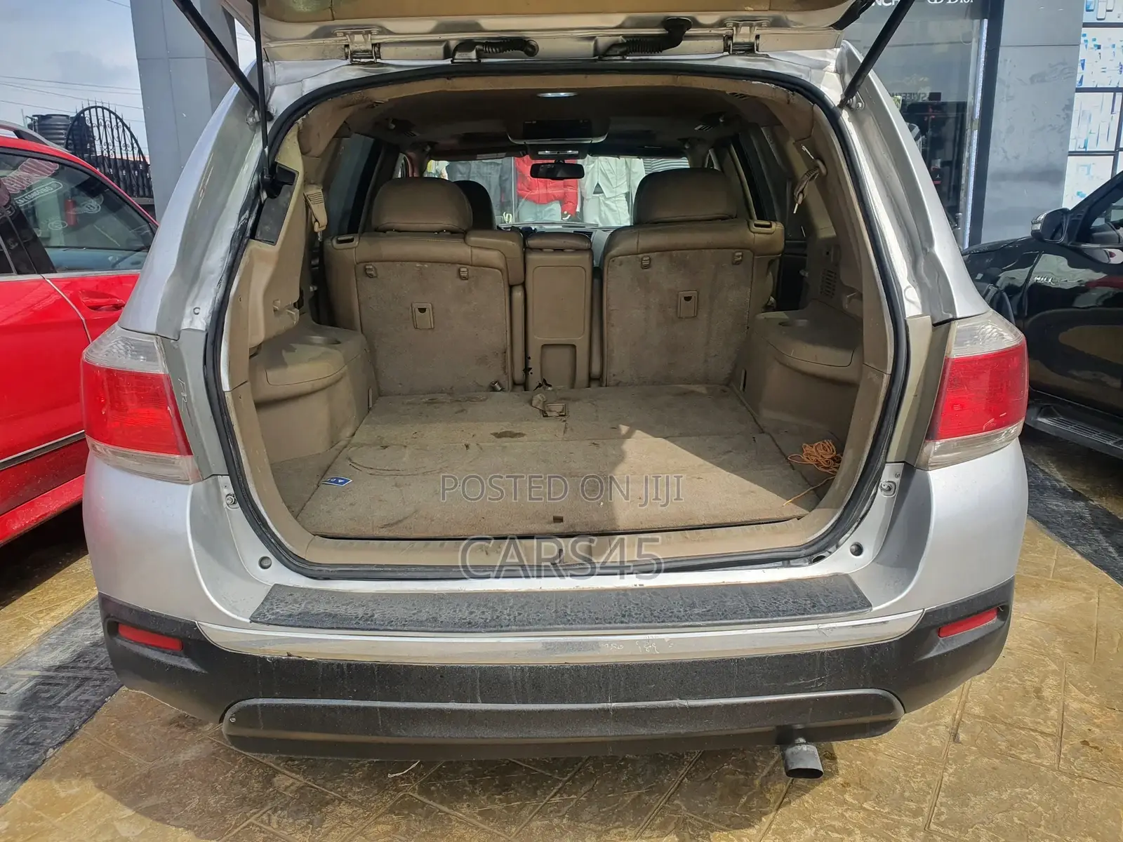 Toyota Highlander 2010 Silver