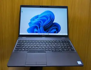 Laptop Dell Latitude 5550 8GB Intel Core i5 SSD 256GB