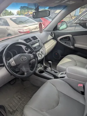 Toyota RAV4 Limited V6 2008 Red