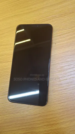 Apple iPhone XS Max 64 GB Gold