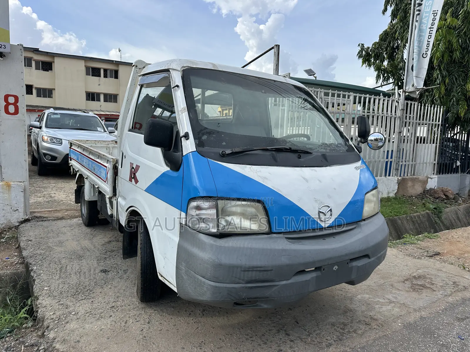 Mazda Bongo 2000 Model
