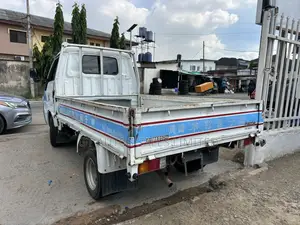 Mazda Bongo 2000 Model