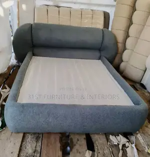 6/6 Bedframe