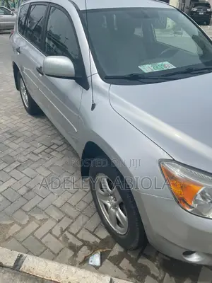 Toyota RAV4 2.0 VVT-i 2008 Silver