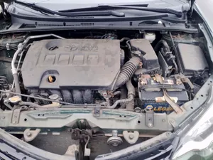 Toyota Corolla S 4dr Sedan (1.8L 4cyl CVT) 2014 Green