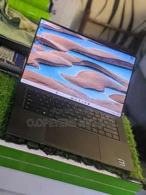 Laptop Dell XPS 15 (9530) 16GB Intel Core i7 SSD 512GB