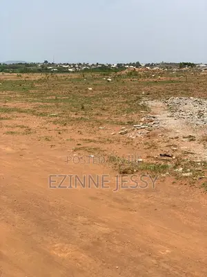 Fully Detached 4 Bedroom Duplex
