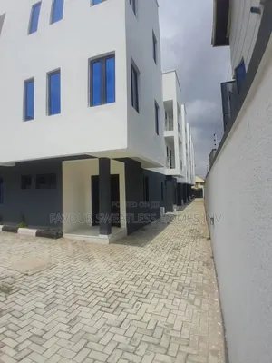 4bdrm Duplex in Private Estate Arepo, Obafemi-Owode for rent