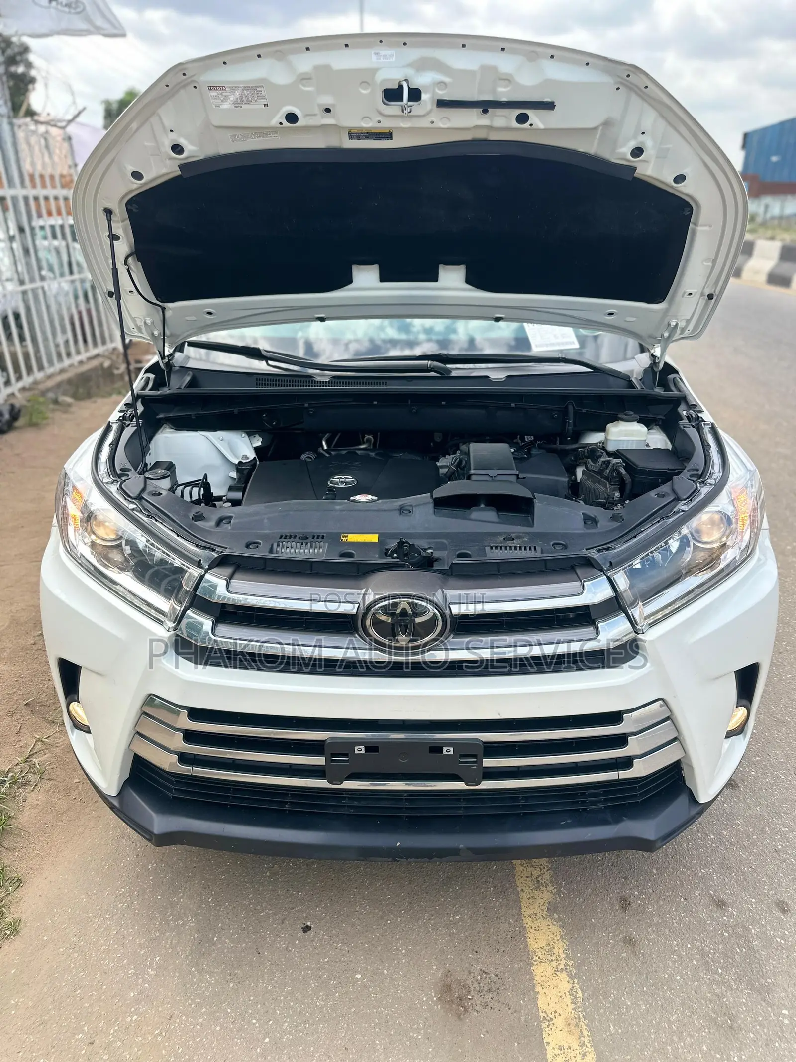 Toyota Highlander Limited 4x4 V6 (3.5L 6cyl 8A) 2018 White
