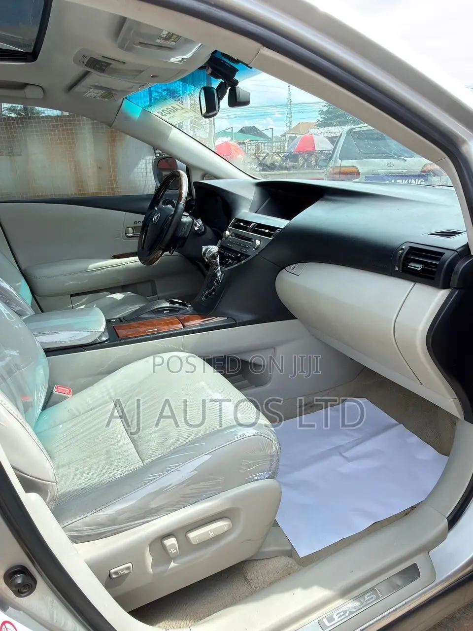 Lexus RX 2011 Silver