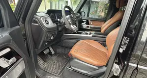Mercedes-Benz G-Class 2023 Black