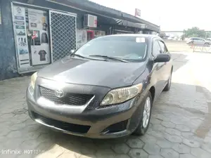 Toyota Corolla 2010 Gray