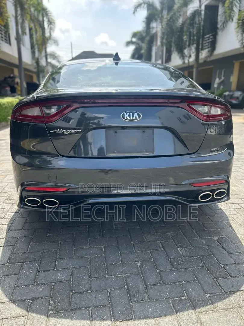 Kia Stinger Premium AWD 2019 Gray