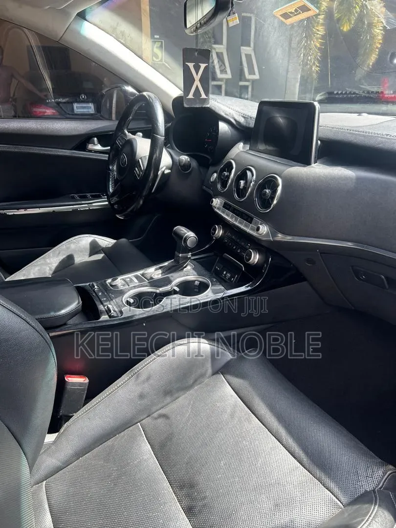 Kia Stinger Premium AWD 2019 Gray