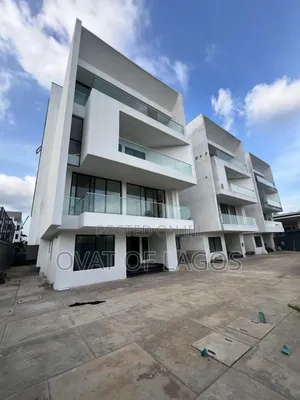 6bdrm Duplex in Banana Island for sale