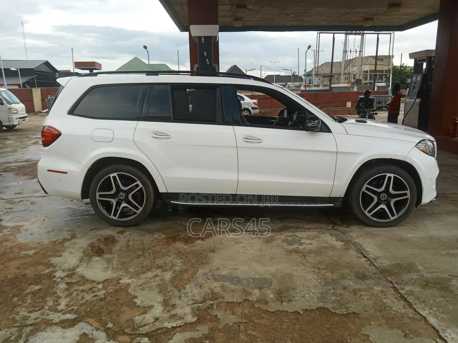Mercedes-Benz GLS-Class 2018 White